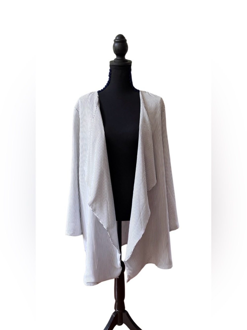 Truly For You: White and Light Gray Striped Open-Front Women’s Sweater Cardigan